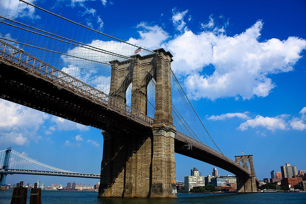 Brooklyn Bridge, By Suiseiseki (Own work) [CC BY-SA 3.0 (https://creativecommons.org/licenses/by-sa/3.0) or GFDL (http://www.gnu.org/copyleft/fdl.html)], via Wikimedia Commons